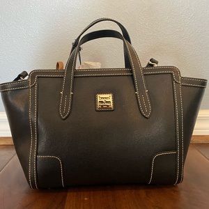 Dooney & Bourke Purse